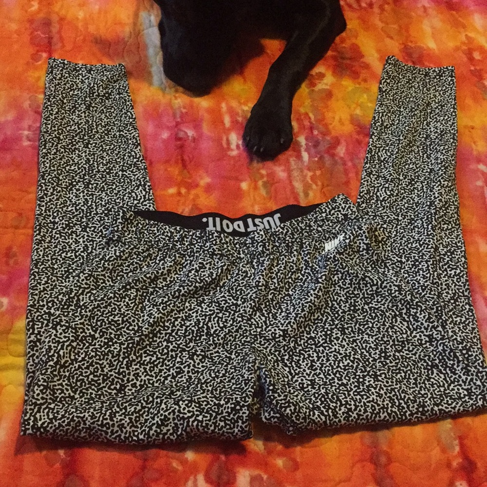 Nike leggings